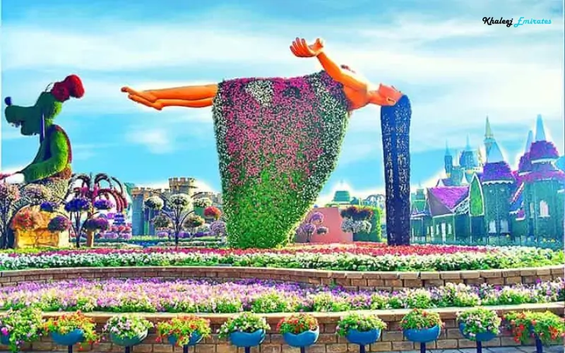 Floating Lady
