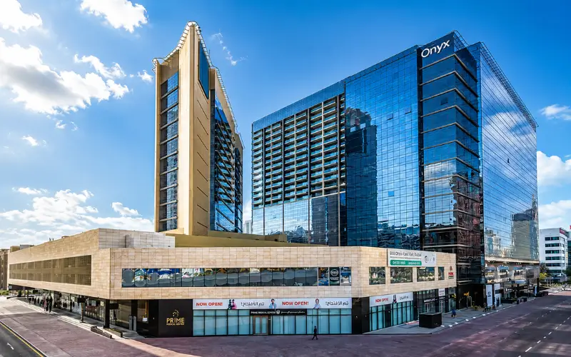 Onyx Tower 1